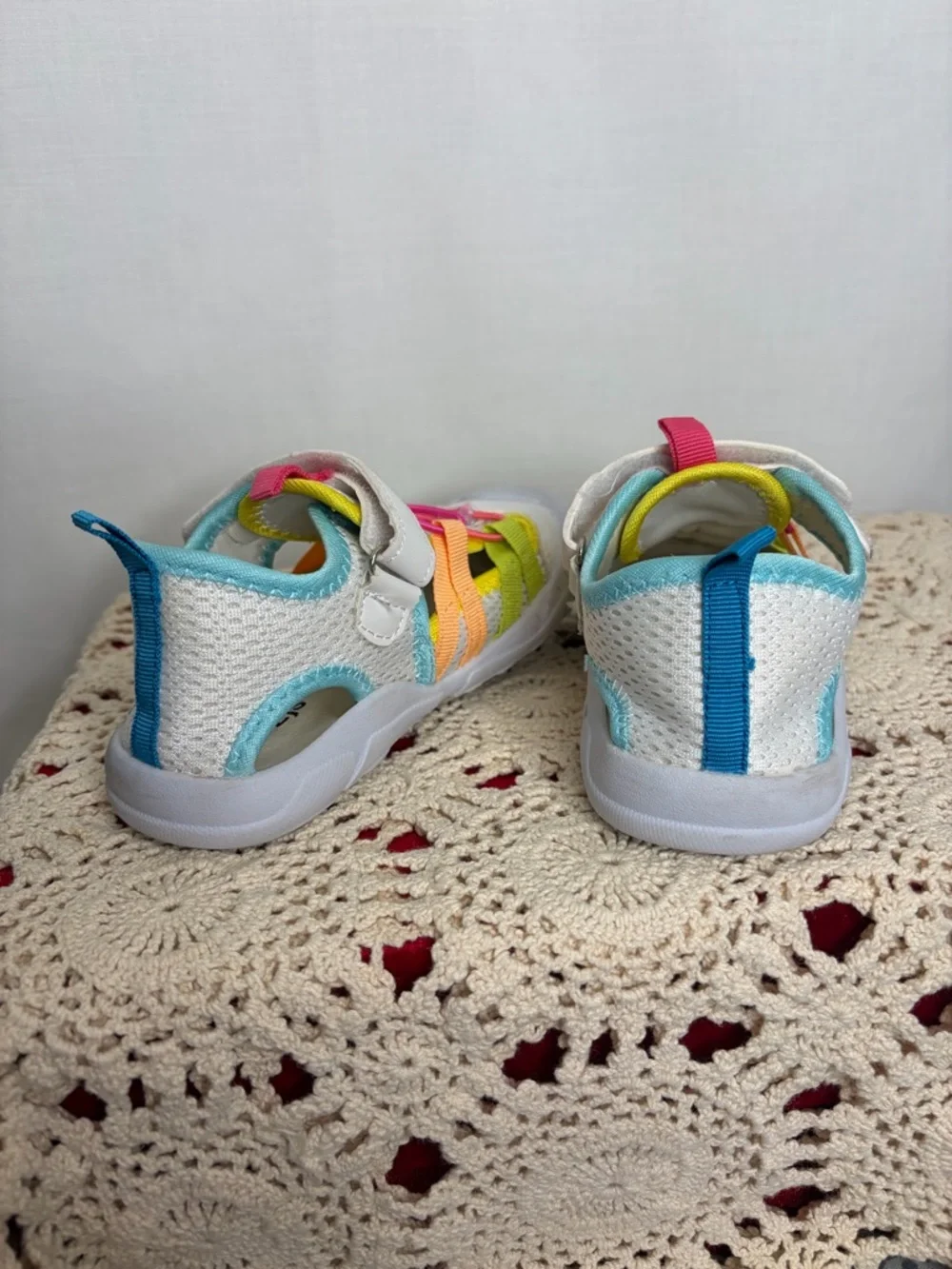 NWOT TZJS boys/girls sandals sz 10/28